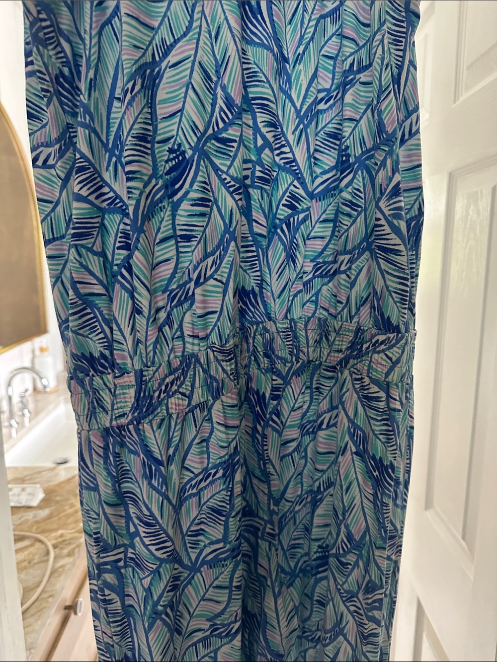 Lilly Pulitzer Blue and White Leaf-Print Sleeveless Jumpsuit - Picture 6 of 7